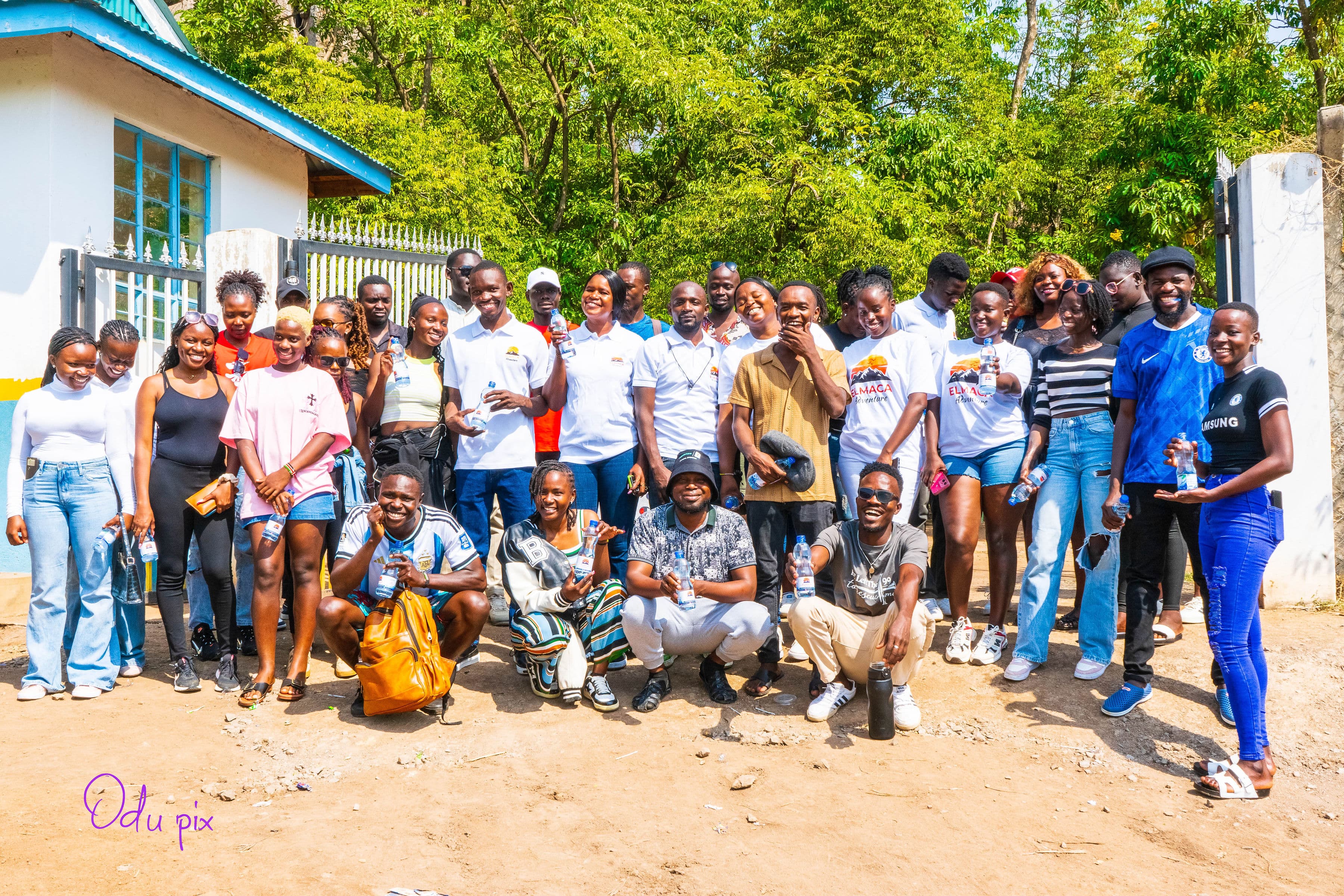 Elmaca Adventure group photo